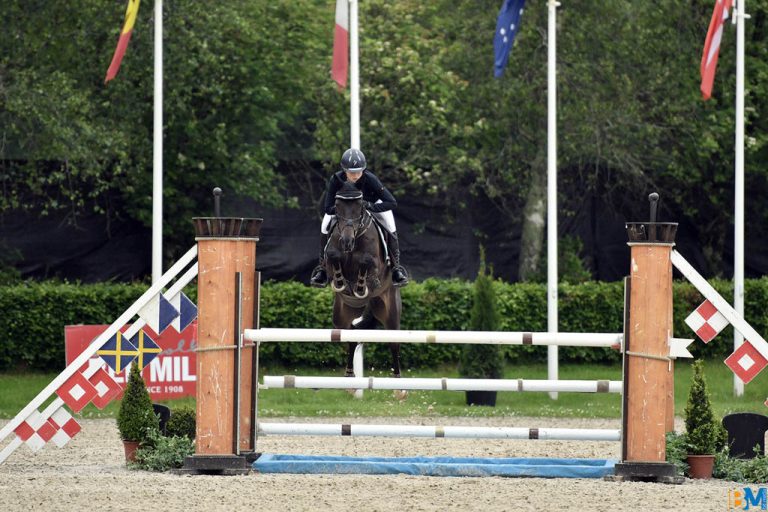 Opposition Heraldik Girl